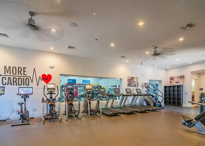Convenient 1bd West Gate With Pool, Hot Tub, Gym, Parking Apartment *